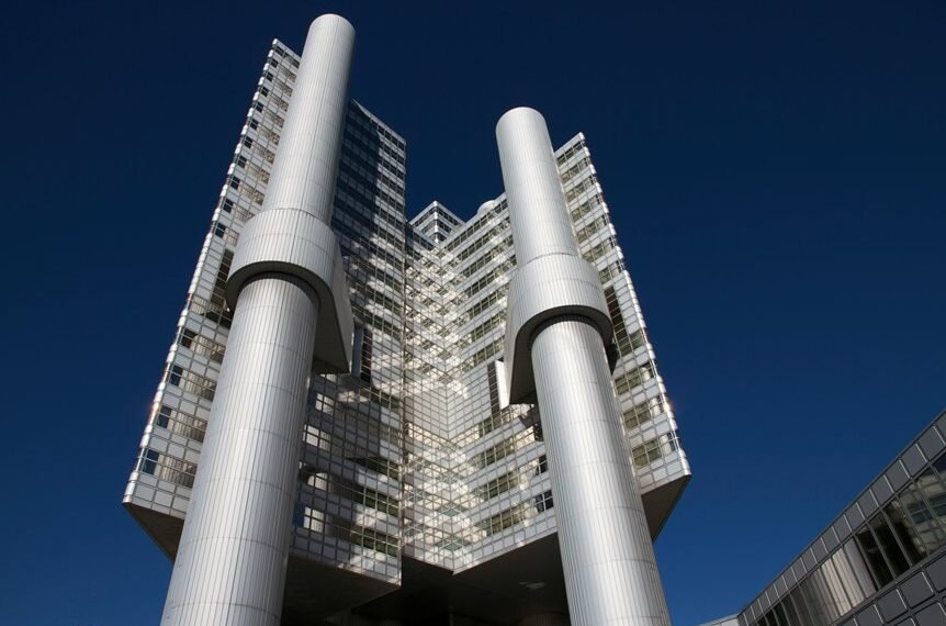 Domain Authority 642128381 With Backlink Growth